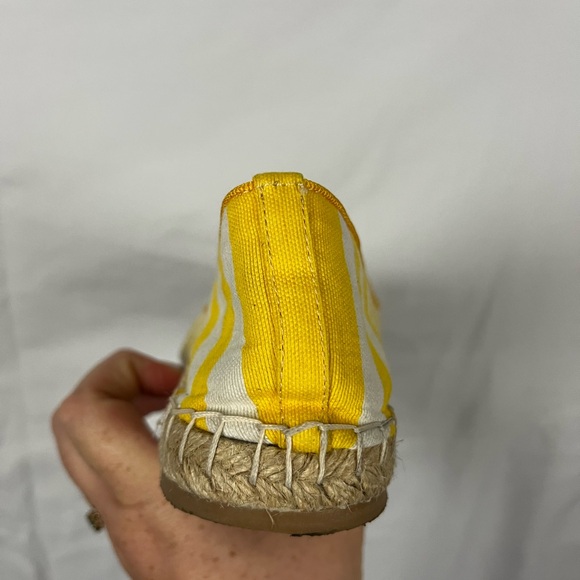 Le Silla Women's Canvas Bejeweled Yellow Striped Espadrille‎ Flats- Size 6.5 - Picture 7 of 9